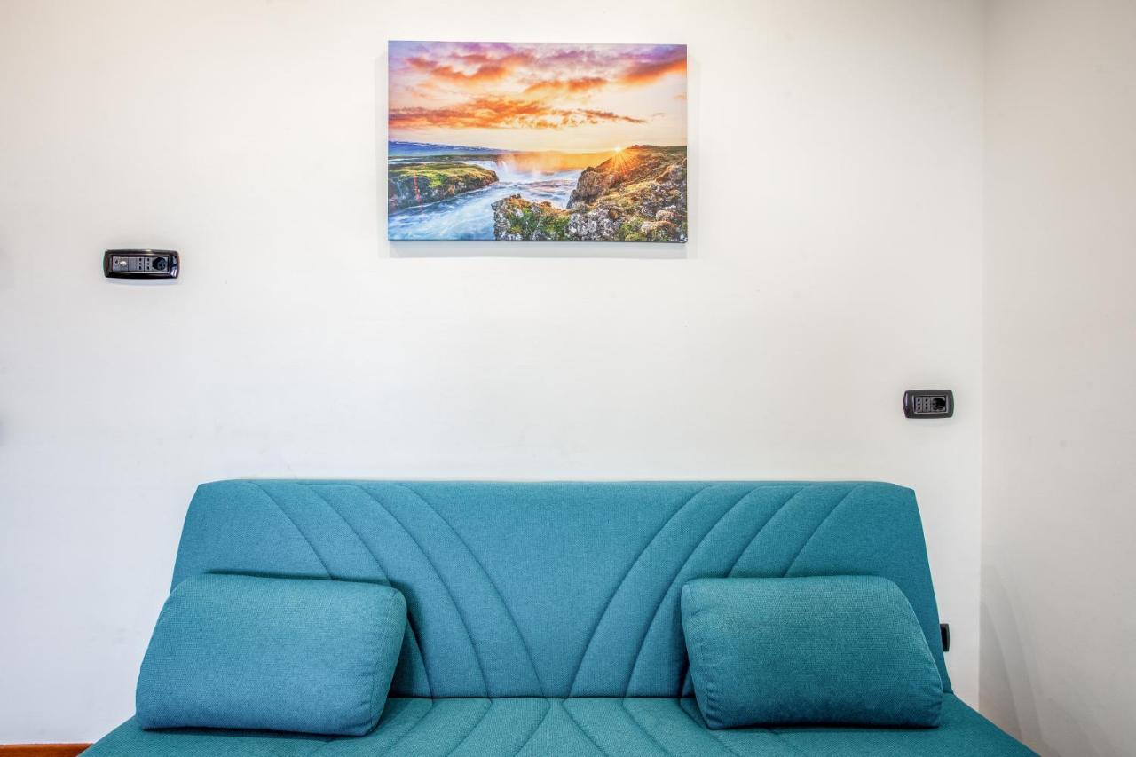 Bari Waterfront Apartment Extérieur photo