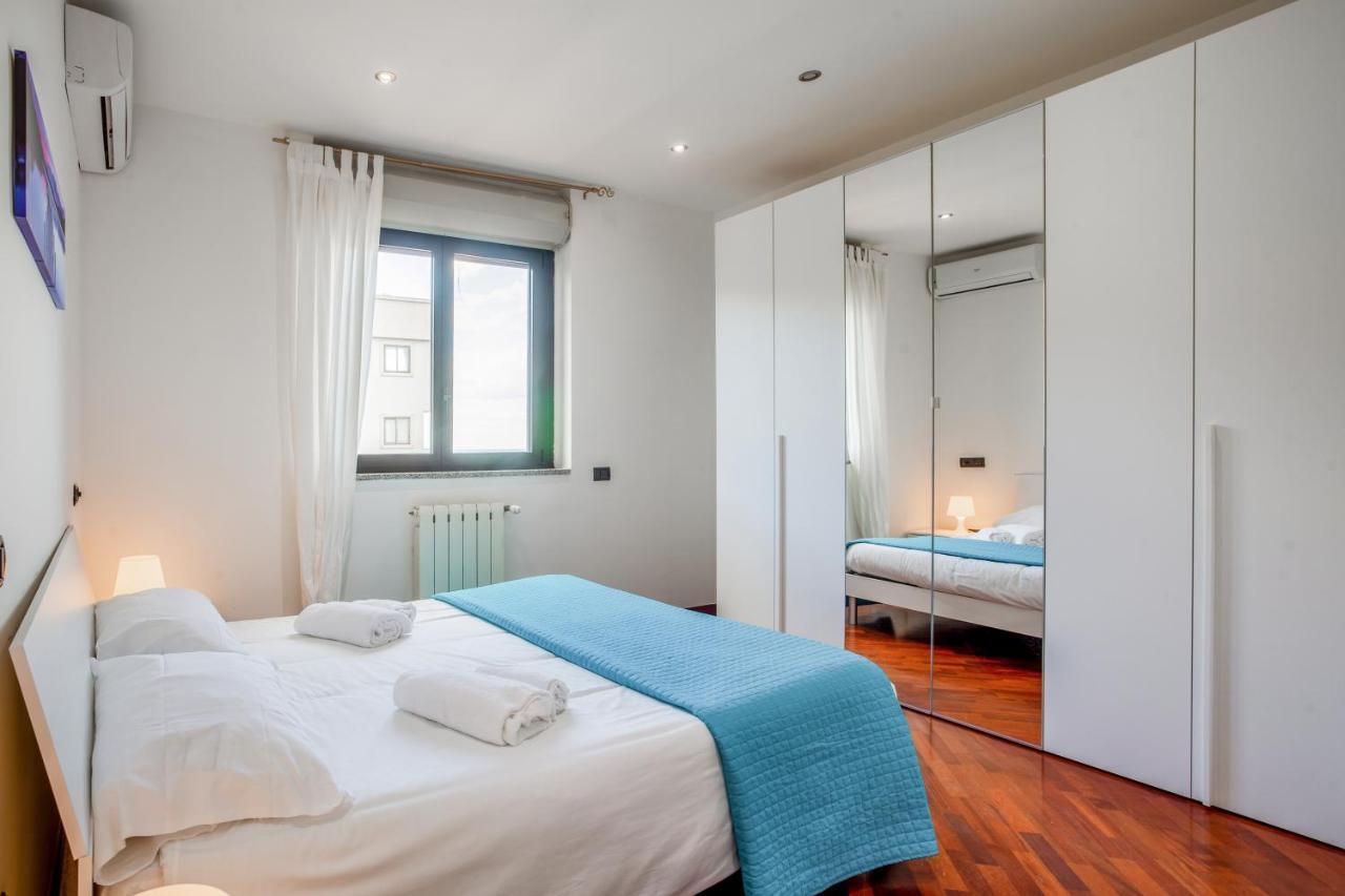 Bari Waterfront Apartment Extérieur photo