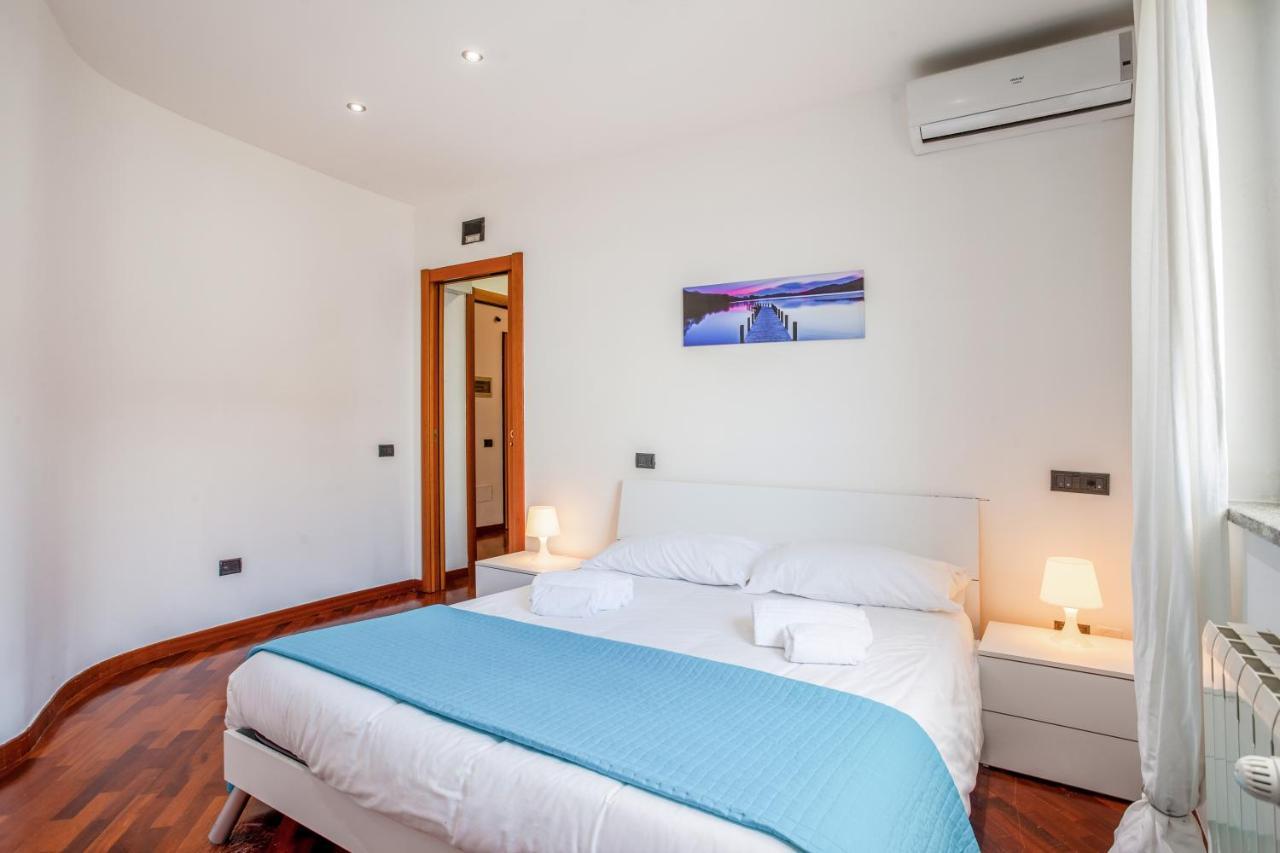 Bari Waterfront Apartment Extérieur photo